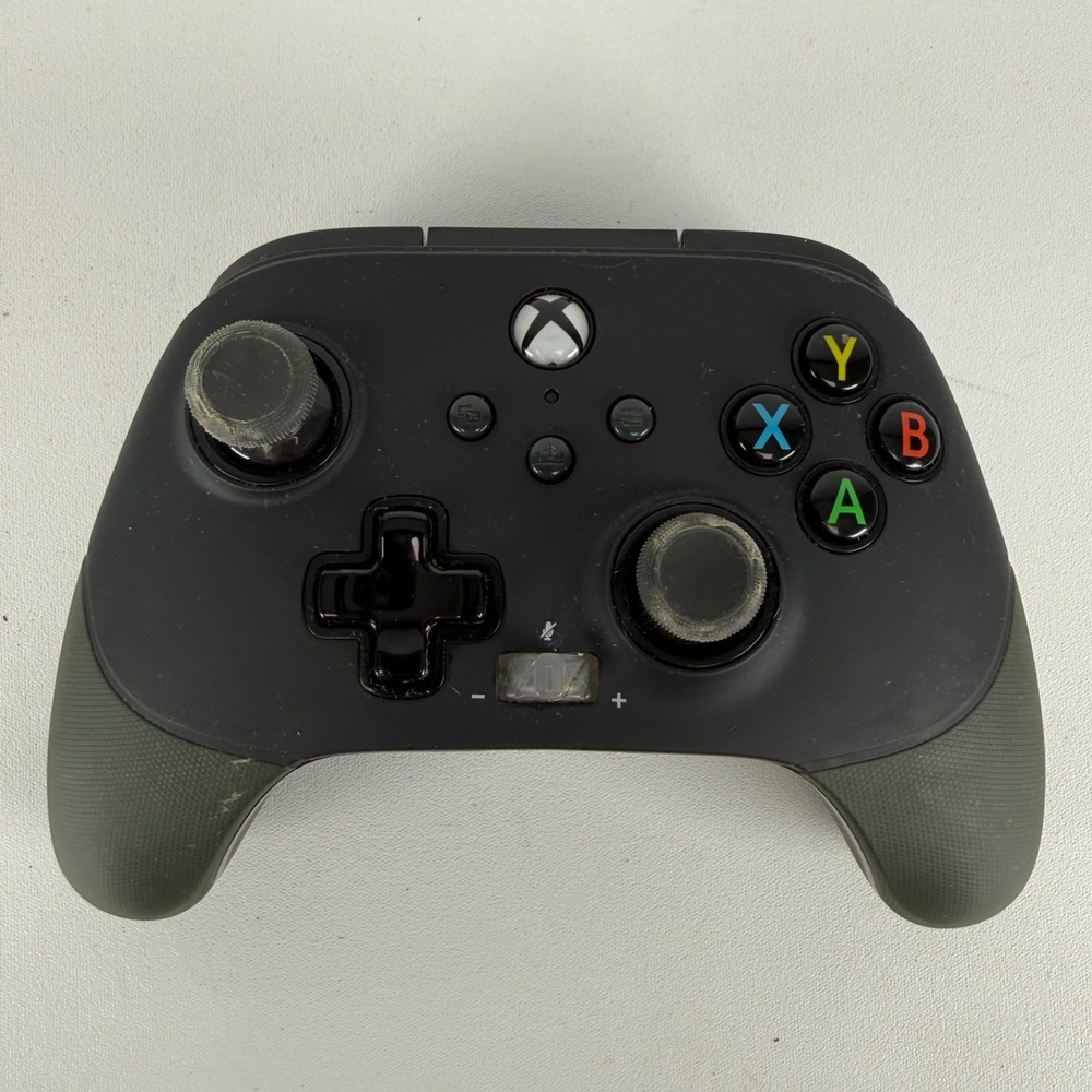 PowerA Fusion Pro 2 1516954-01 Gaming Controller Black Wired For Xbox Series